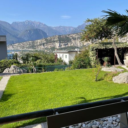 Ospitalita In Zona Panoramica Appartement Torbole Sul Garda Buitenkant foto