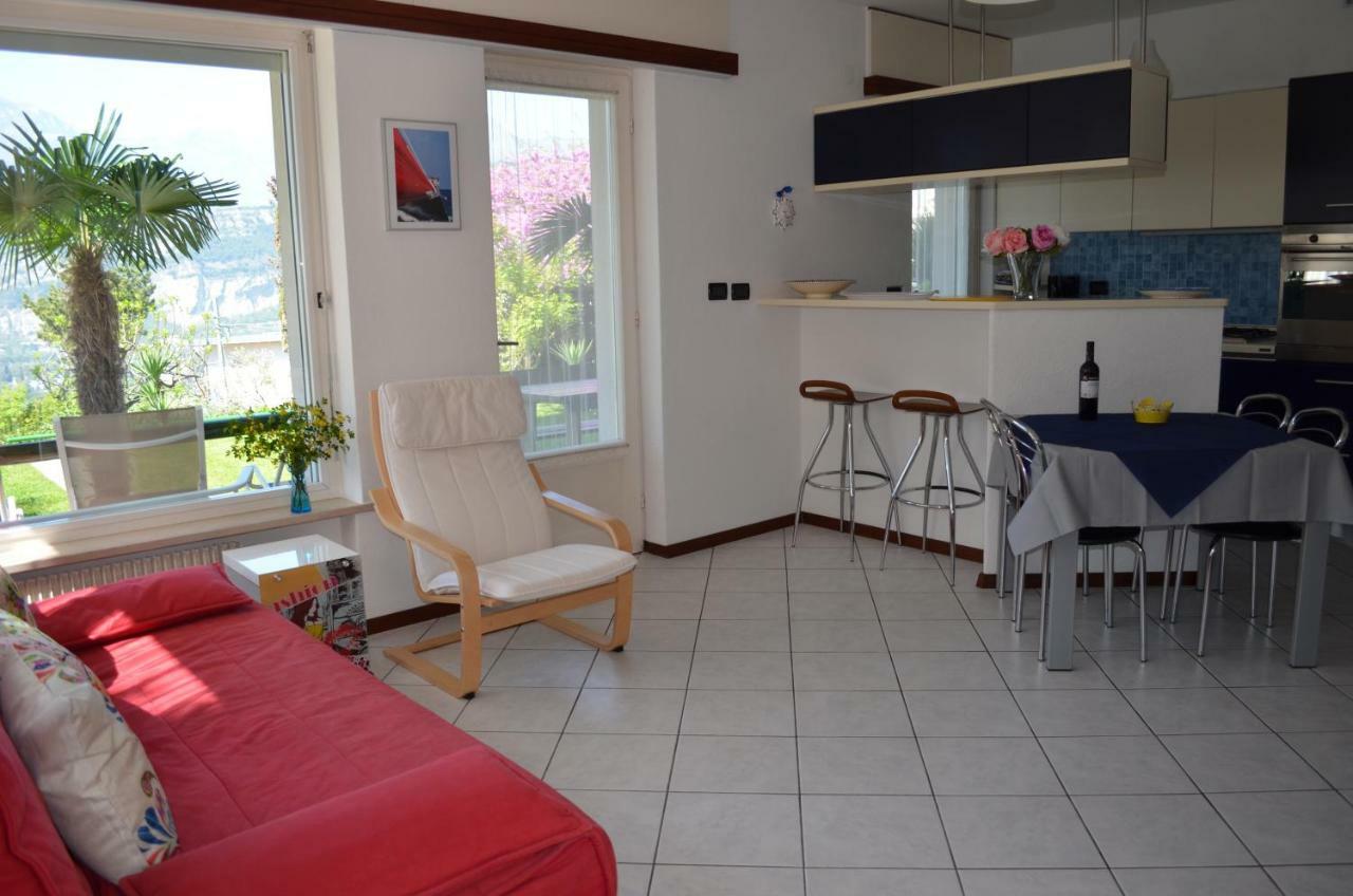 Ospitalita In Zona Panoramica Appartement Torbole Sul Garda Buitenkant foto