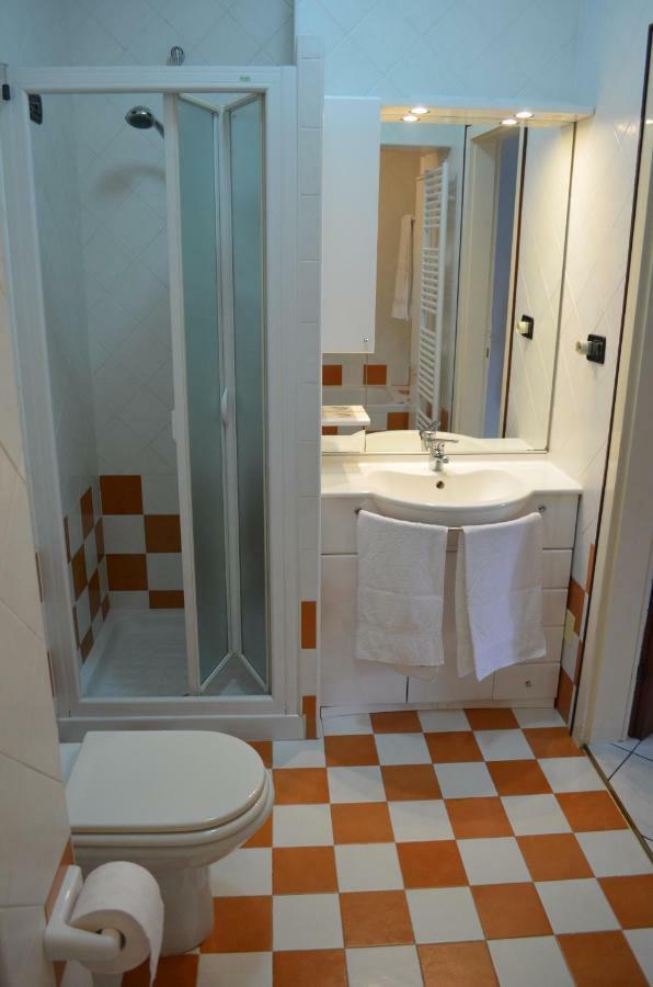 Ospitalita In Zona Panoramica Appartement Torbole Sul Garda Buitenkant foto